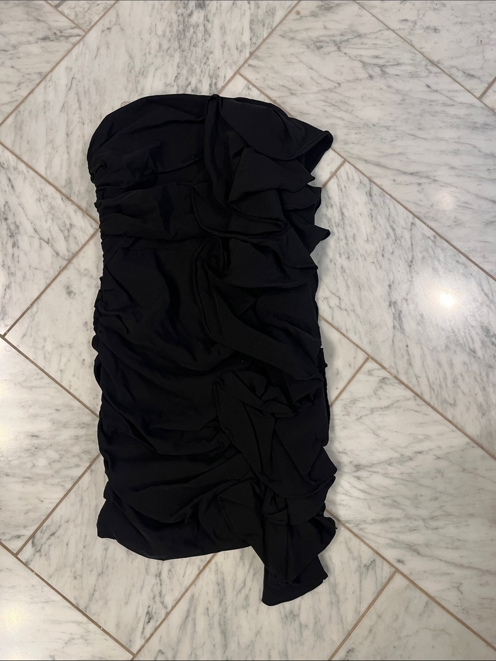 DO+BE Black Strapless Ruffled Cocktail Dress